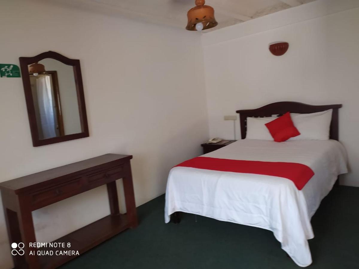 Hotel Montecarlo Ciudad Serdan Extérieur photo